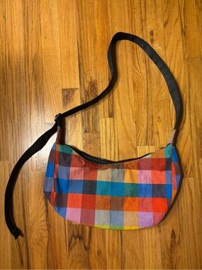 Baggu Madras Medium Crescent